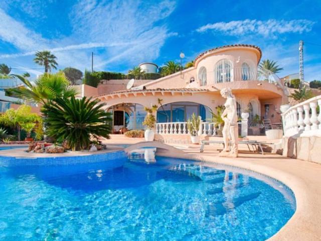 Chalet en venta en Benimeit Chalet de estilo tradicional con. 300m² Moraira