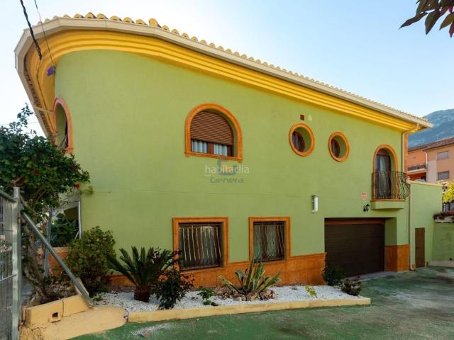Chalet en venta en Beniatjar. CHALET EN BENIAJAR VALENCIA. Chalets.