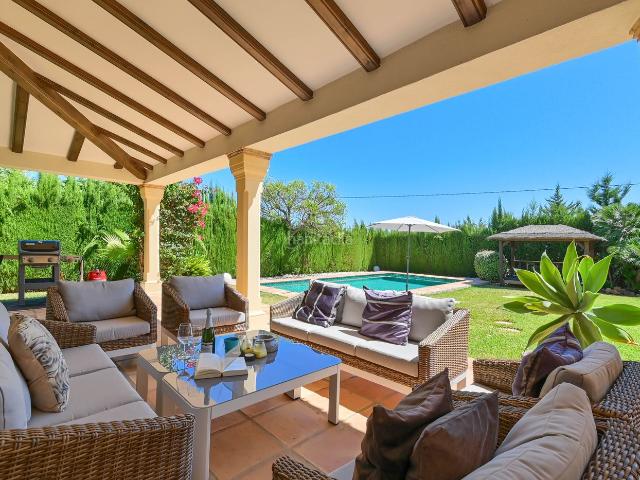 Chalet en venta en Beniarbeig. Villa de lujo Exclusiva con vistas Panorámicas en Beniarbeig. Chalets.