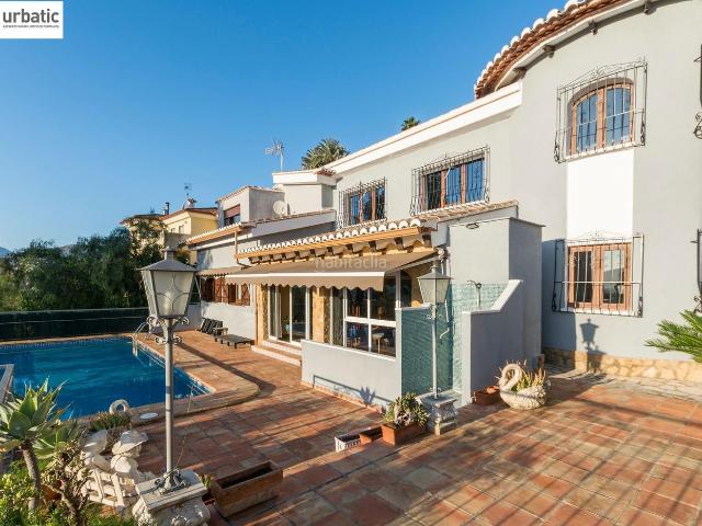 Chalet en venta en Beniarjó. Precioso chalet al lado de Gandia. Chalets.