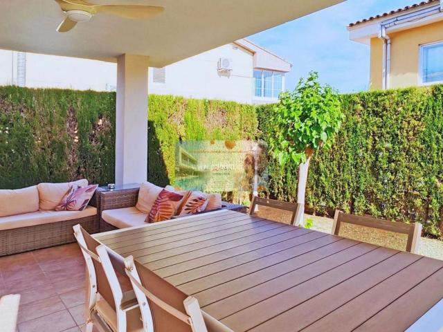Chalet en venta en Benicasim Benicàssim, Heliópolis. DISTRITO HELIÓPOLIS EUROSOL ferrocarril. Chalets Benicasim.