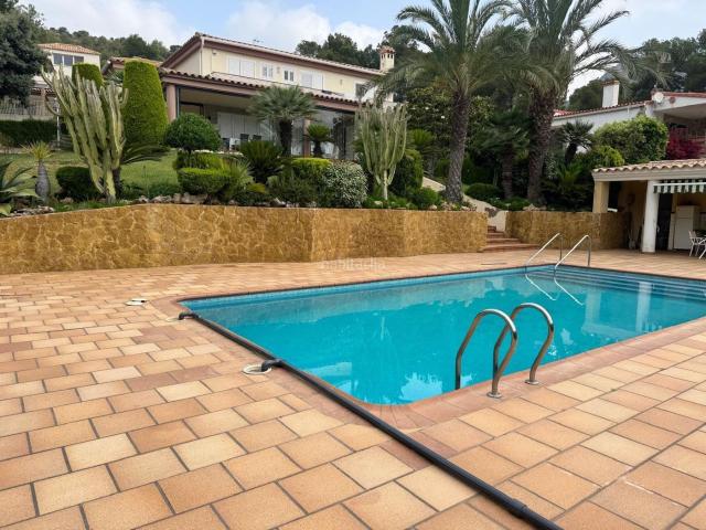 Chalet en venta en Benicasim Benicàssim, Montornés Las Palmas El Refugio. Villa en venta en Montornés, Benicassim. Chalets Benicasim.