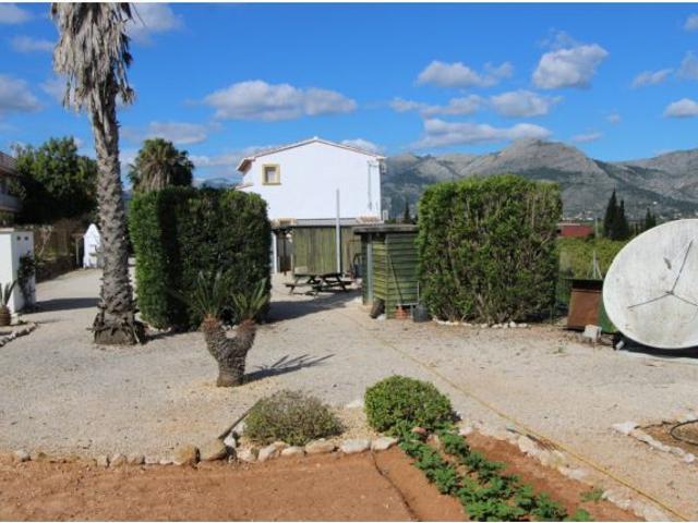 Chalet en Venta en Benidoleig, Alicante