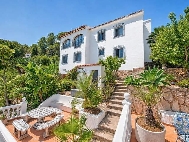 Chalet en venta en Benidoleig, Alicante Costa Blanca