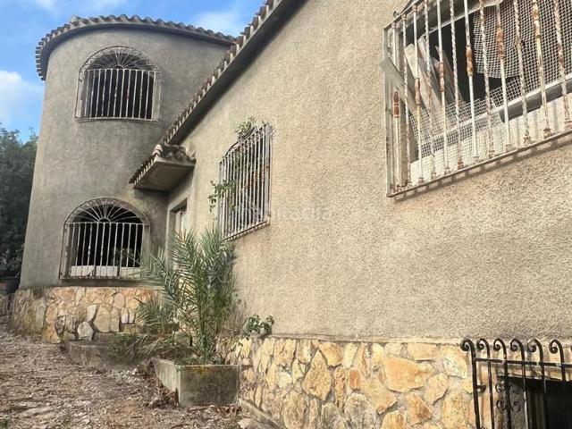 Chalet en venta en Benidoleig. OPORTUNIDAD CHALET CON GRAN PARCELA. Chalets.