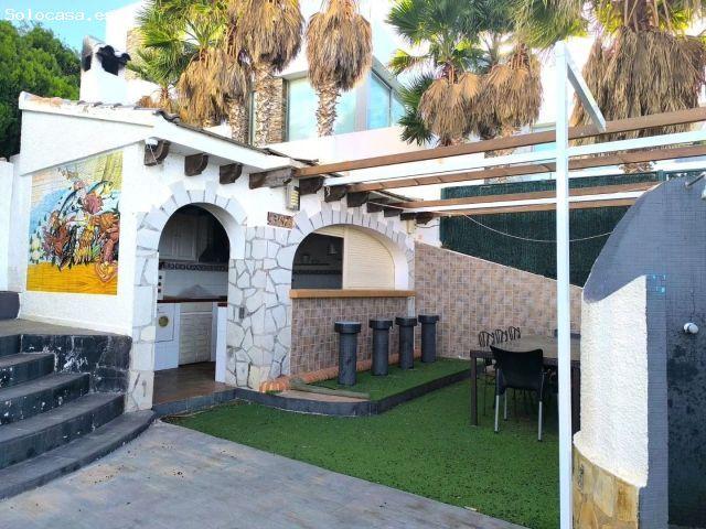 Chalet en Venta en Benidorm, Alicante