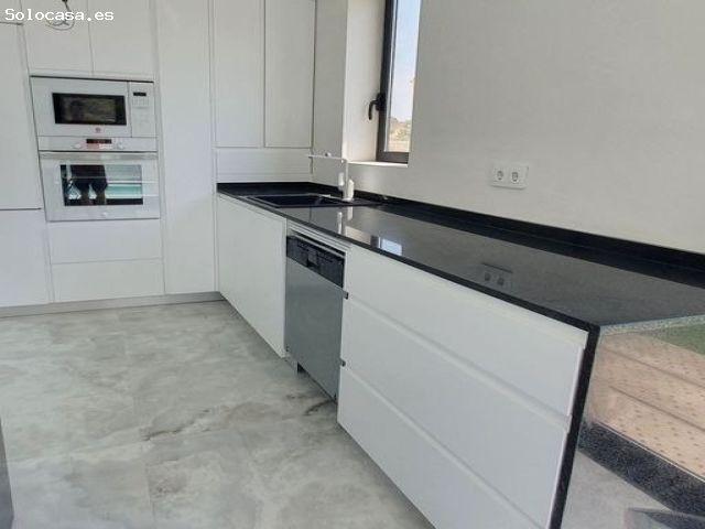 Chalet en Venta en Benidorm, Alicante