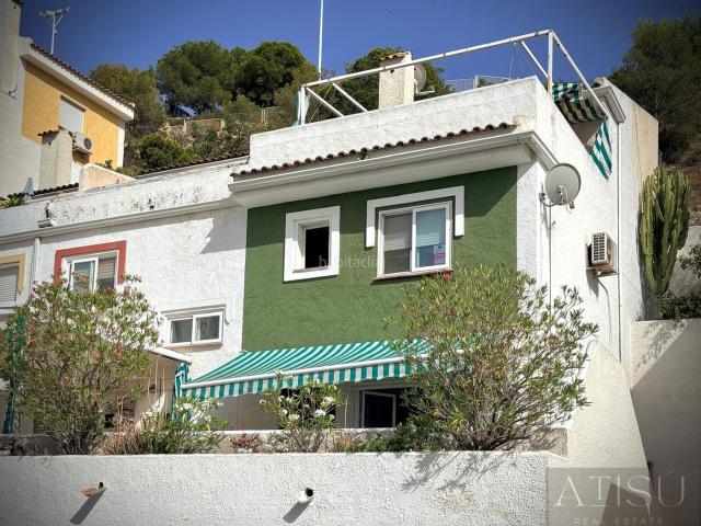 Chalet en venta en Benidorm, Playa Poniente. BenidormChalet. Chalets.