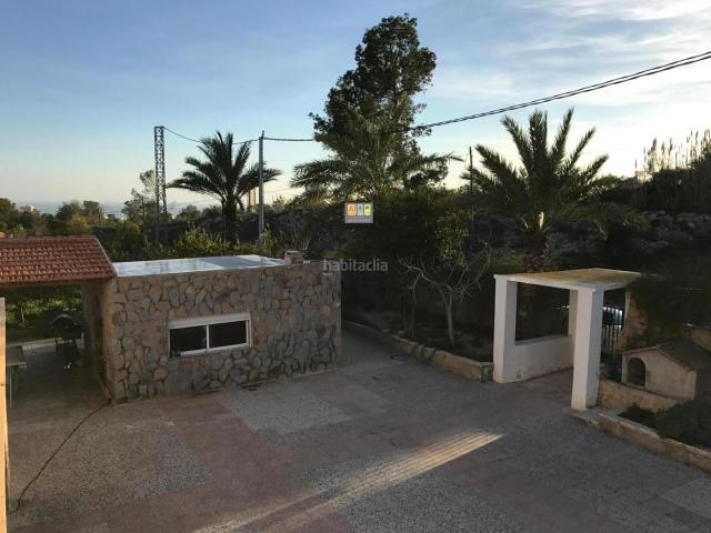 Chalet en venta en Benidorm, Urbanizaciones. CHALET INDEPENDIENTE EN BENIDORM CON VISTAS AL MAR. Chalets.