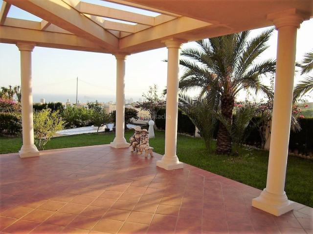 Chalet en venta en Benidorm, Urbanizaciones. Chalets.