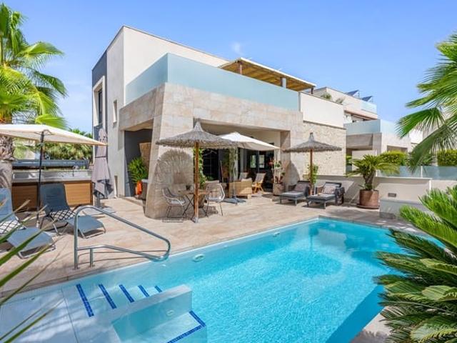 Chalet en venta en Benijófar, Alicante