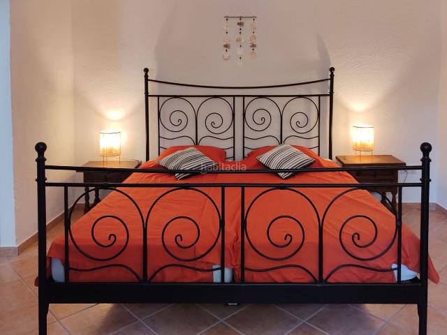 Chalet en venta en Benissa, Benissa Pueblo. Villa con encanto en Benissa con piscina privada y vistas al mar. Chalets.