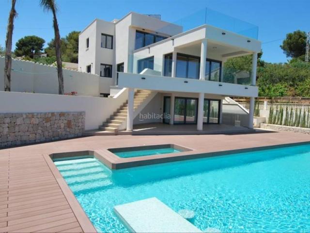 Chalet en venta en Benissa, Cala Advocat Baladrar. Villa de Lujo en Benissa. Chalets.