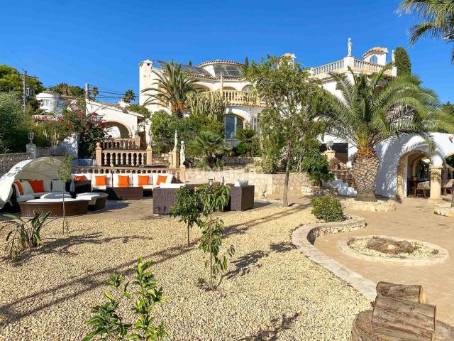 Chalet en venta en Benissa, La Viña Montemar San Jaime. Villa con vistas al mar en la mejor ubicación de Moraira. Chalets.