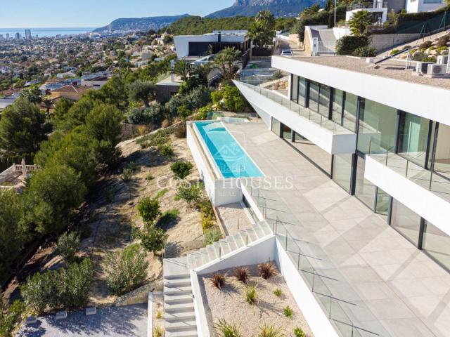 Chalet en venta en Benissa, La Fustera. VILLA DE LUJO con vistas al MAR en Benissa EXPERTO INMOBILIARIO DE LUJO COSTA BLANCA. Chalets.