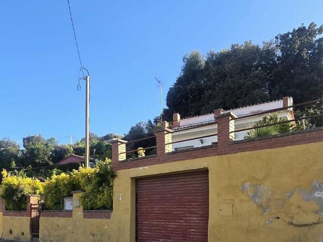 Chalet en venta en Bigues i Riells, de 65 m² 3 habitaciones por 210.000