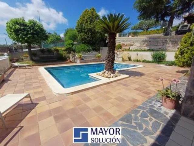 Chalet en venta en Bigues