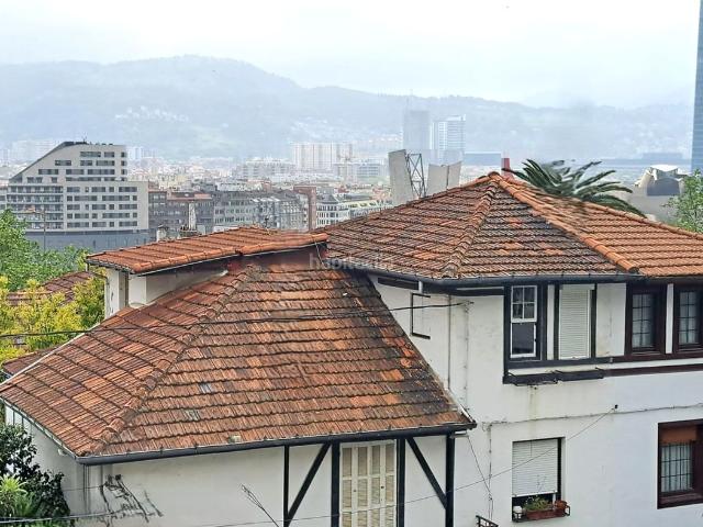 Chalet en venta en Bilbao, Matiko Ciudad Jardín. Chalets.