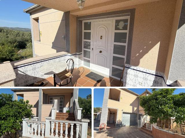 Chalet en venta en Bisbal del Penedès La. A cinco minutos del pueblo de la Bisbal. Chalets Bisbal del Penedès.