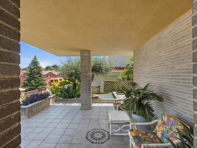 Chalet en venta en Blanes, Centre Costa Brava. Casa independiente en el centro de Blanes. Chalets.