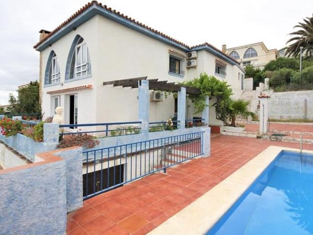 Chalet en venta en Buenas Noches, Málaga Costa del Sol