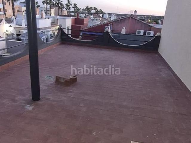 Chalet en venta en Burguillos. Acogedora CASA DE PLANTA BAJA EN BURGUILLOS. Chalets.
