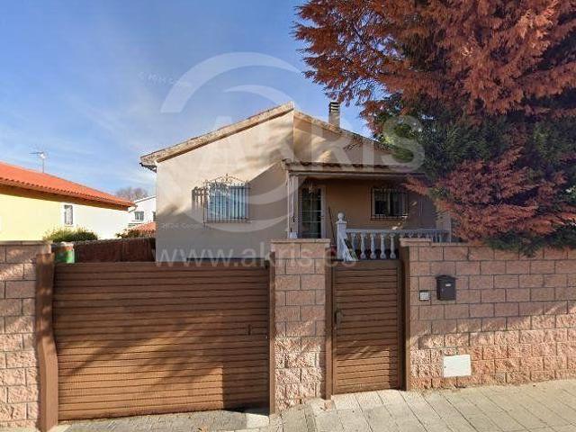 Chalet en venta en Burguillos de Toledo