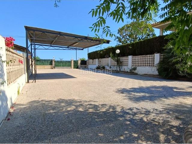 Chalet en venta en Burriana, Playa. CHALET AISLADO CON TERRENO URBANO EN PRIMERA LINEA DE PLAYA DEL ARENAL DE BURRIANA. Chalets.