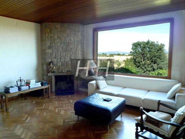 Chalet en venta en Godella. Fabulosa villa de lujo en Campolivar. HH Asesores, Inmobiliaria en Burjassot. Chalets.