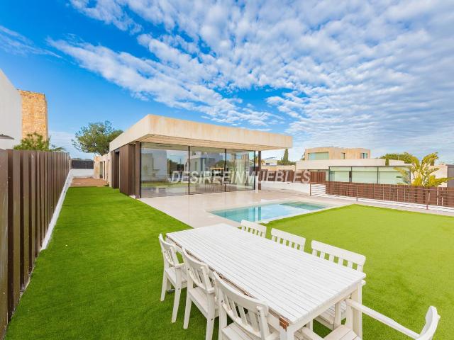 Chalet en venta en Godella, Nueva Santa Barbara Cruz de Gracia. SANTA BARBARA. Chalets.
