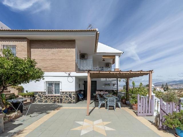 Chalet en venta en Gójar. SE VENDE CHALET EN GOJAR _LOS CEREZOS. Chalets.