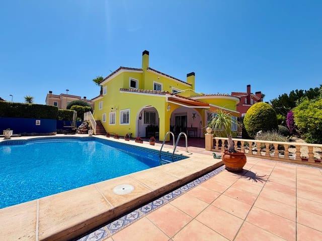 Chalet en venta en Gata de Gorgos, Alicante Costa Blanca