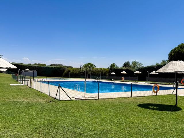 Chalet en venta en Galapagar, Puerto Galapagar Las Cuestas. Alvaria ofrece en venta magnífica vivienda unifamiliar en Urbanización junto a Villanueva del Pardillo. Chalets.