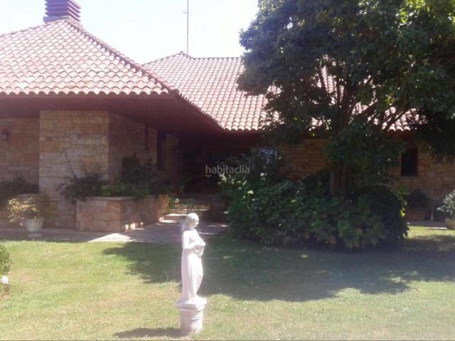 Chalet en venta en Gijón, Cabueñes. Chalet en venta en Periferia Deva, 5 dormitorios. Chalets.