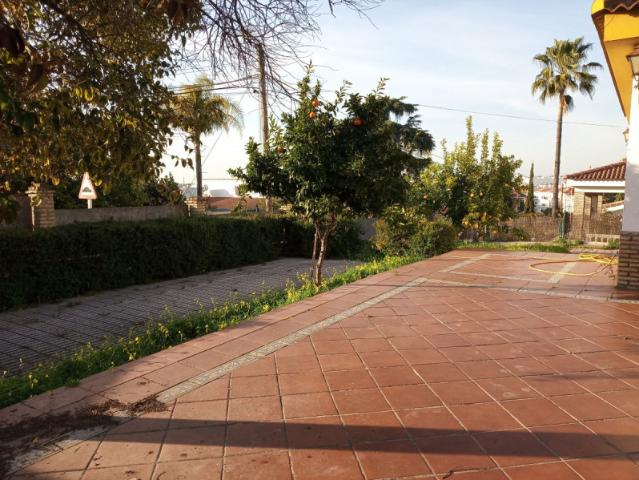 Chalet en venta en Ginés, Urbanizacion