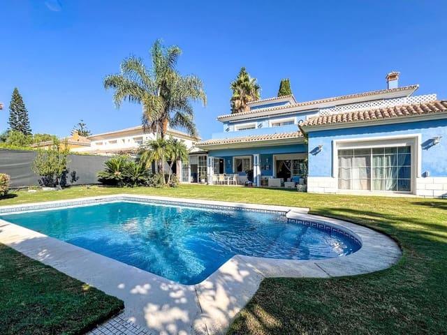 Chalet en venta en Guadalmina, Málaga Costa del Sol