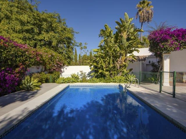 Chalet en venta en Guadalmina, Málaga Costa del Sol
