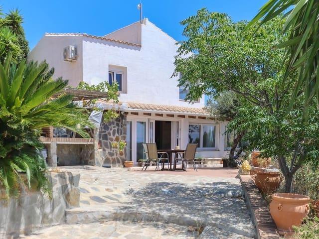Chalet en venta en Guaro, Málaga