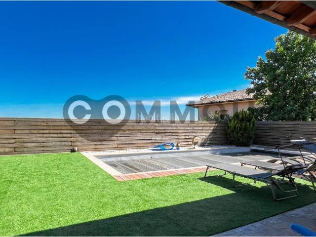 Chalet en venta en Gurb. Chalet en venta en Gurb. Chalets.