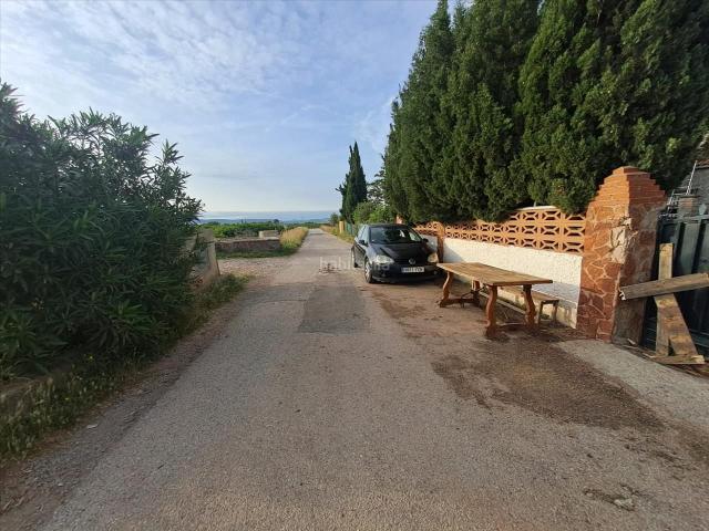 Chalet en venta en Domeño. Chalets.