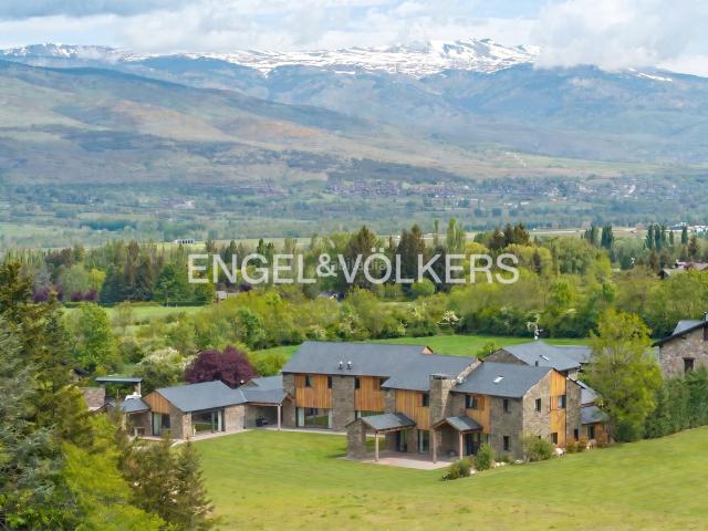 Chalet en venta en Das. Sant Julià Residencial Casa 5 Tartera Das. Chalets.
