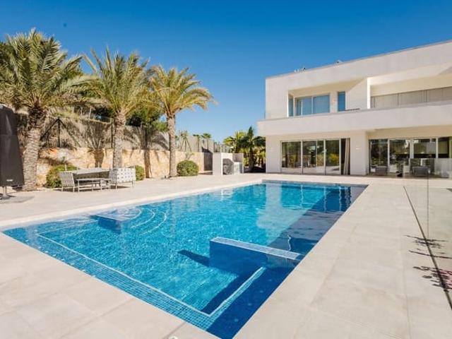 Chalet en venta en Dehesa de Campoamor, Alicante Costa Blanca