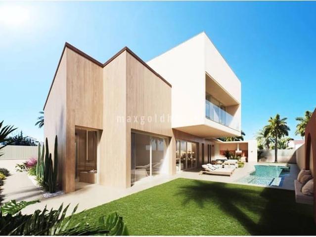 Chalet en venta en Dehesa de Campoamor, Alicante Costa Blanca
