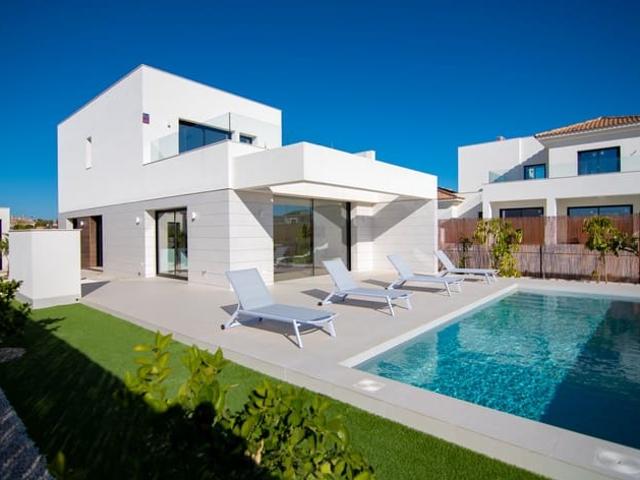 Chalet en venta en Dehesa de Campoamor, Alicante Costa Blanca