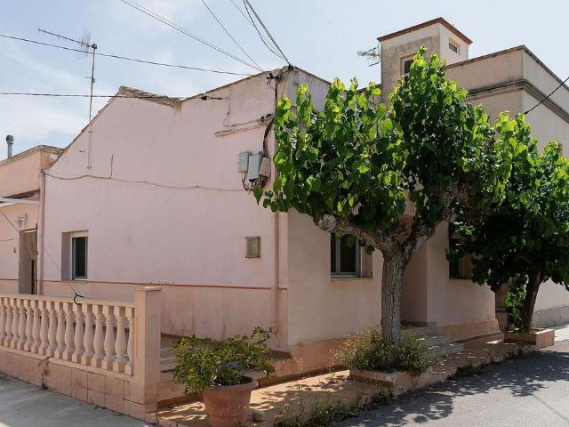 Chalet en venta en Deltebre, de 104 m² 3 habitaciones por 155.000