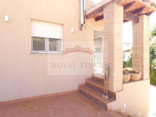 Chalet en venta en Denia