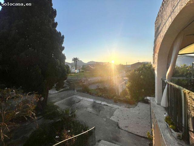 Chalet en Venta en Denia, Alicante