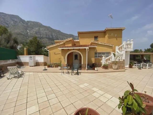 Chalet en venta en Dénia, Alicante Costa Blanca