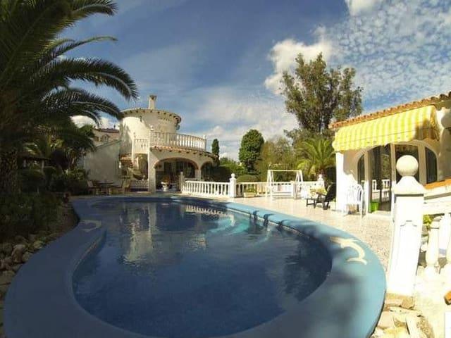 Chalet en venta en Dénia, Alicante Costa Blanca