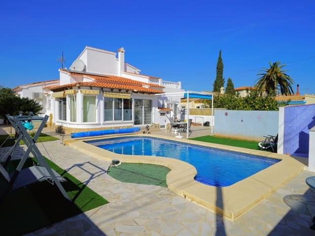 Chalet en venta en Dénia, Alicante Costa Blanca